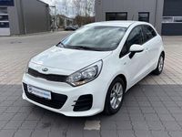 Gebraucht Kia Rio 84 PS (61 kW) 2017 Weiß Limousine