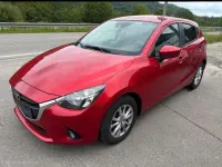 Gebraucht Mazda 2 Exclusive-Line 90 PS (66 kW) 2016 Rot Kleinwagen