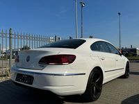 Second-hand VW CC Basis 140 CP (102 kW) 2012 Alb Berlinǎ