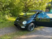 Gebraucht VW New Beetle 55 PS (40 kW) 2004 Schwarz Kleinwagen