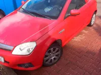 Gebraucht Opel Tigra 70 PS (51 kW) 2006 Rot Cabrio