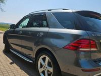 Gebraucht Mercedes GLE350 258 PS (189 kW) 2017 Grau SUV
