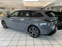 Neu Peugeot 308 SW Allure 131 PS (96 kW) 2025 Grau Kombi