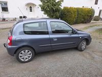 Gebraucht Renault Clio II 75 PS (55 kW) 2007 Blau Kleinwagen