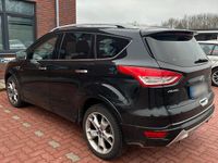 Gebraucht Ford Kuga 180 PS (132 kW) 2015 Schwarz SUV