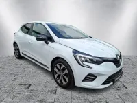 Gebraucht Renault Clio V Evolution 67 PS (49 kW) 2022 Weiß Limousine