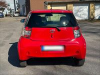 Gebraucht Toyota iQ 68 PS (50 kW) 2009 Rot Kleinwagen