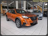 Gebraucht Peugeot 2008 Active 110 PS (80 kW) 2016 Orange SUV