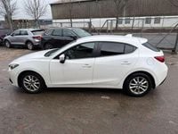 Gebraucht Mazda 3 Center-Line 120 PS (88 kW) 2015 Weiß Limousine
