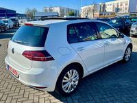 Gebraucht VW Golf VII Edition 150 PS (110 kW) 2015 Weiß Limousine
