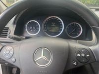 Gebraucht Mercedes C180 156 PS (114 kW) 2010 Silber Limousine