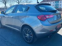 Gebraucht Alfa Romeo Giulietta Turismo 170 PS (125 kW) 2011 Grau Kleinwagen