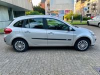 Gebraucht Renault Clio II Dynamique 111 PS (81 kW) 2008 Silber Limousine