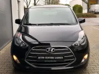 Gebraucht Hyundai ix20 Space 125 PS (91 kW) 2019 Schwarz Kleinwagen