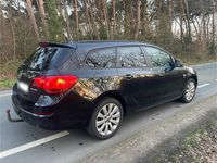 Gebraucht Opel Astra 140 PS (102 kW) 2012 Schwarz Kombi