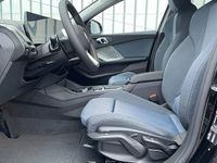 Gebraucht BMW 120 Efficient Dynamics 170 PS (125 kW) 2025 Saphirschwarz metallic Kleinwagen