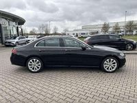 Gebraucht Mercedes E400 Avantgarde 340 PS (250 kW) 2023 Lack obsidianschwarz Limousine