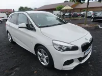 Gebraucht BMW 218 Active Tourer Advantage 136 PS (100 kW) 2015 Weiß Van / Kleinbus
