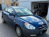 Gebraucht Hyundai Accent 97 PS (71 kW) 2005 Blau Limousine