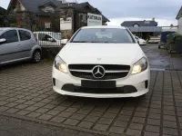Gebraucht Mercedes A200 136 PS (100 kW) 2015 Weiß Kleinwagen
