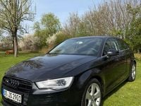 Second-hand Audi A3 Ambition 140 CP (102 kW) 2013 Negru Hatchback