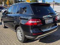 Gebraucht Mercedes ML350 258 PS (189 kW) 2013 Schwarz SUV