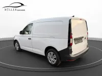Gebraucht VW Caddy Basis 75 PS (55 kW) 2023 Weiß Van / Kleinbus