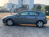 Gebraucht Opel Astra Edition 90 PS (66 kW) 2007 Grau Limousine