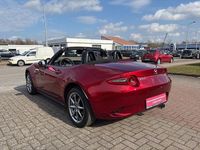 Neu Mazda MX5 Exclusive-Line 132 PS (97 kW) 2026 Rot Cabrio