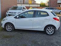 Second-hand Mazda 2 75 CP (55 kW) 2013 Alb Hatchback