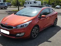 Gebraucht Kia ProCeed Spirit 135 PS (99 kW) 2013 Orange Kleinwagen