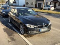 Gebraucht BMW 320 190 PS (139 kW) 2018 Schwarz Limousine