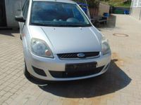 Second-hand Ford Fiesta 80 CP (58 kW) 2007 Argintiu Hatchback