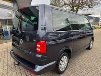 Second-hand VW Multivan Trendline 150 CP (110 kW) 2018 Albastru Monovolum