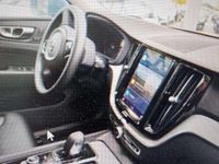 Gebraucht Volvo XC60 Plus 197 PS (144 kW) 2023 Grau SUV