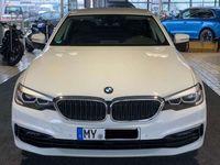 gebraucht BMW 540 Sport Line Navi gr. AHK Leder 1.Hd. Kamera LED