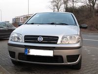 Gebraucht Fiat Punto Active 60 PS (44 kW) 2003 Silber metallic Kleinwagen
