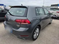 Gebraucht VW Golf VII Comfortline 131 PS (96 kW) 2019 Grau Limousine