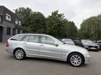 Gebraucht Mercedes C180 Elegance 143 PS (105 kW) 2004 Brillantsilber Kombi