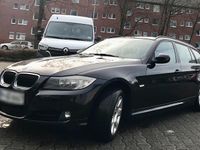 Gebraucht BMW 318 2012 Schwarz Kombi