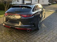 Gebraucht Kia ProCeed GT 204 PS (150 kW) 2022 Grau Kombi