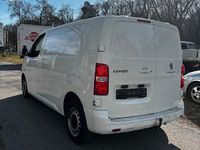Gebraucht Peugeot Expert Premium 122 PS (89 kW) 2019 Weiß Van