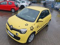 Second-hand Renault Twingo Expression 71 CP (52 kW) 2014 Galben Hatchback