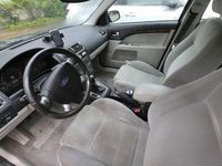 Gebraucht Ford Mondeo Ghia 131 PS (96 kW) 2004 Blau Limousine