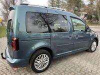 Gebraucht VW Caddy Comfortline 131 PS (96 kW) 2019 Bambusgarden green Van / Kleinbus