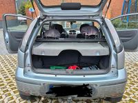 Second-hand Opel Corsa 70 CP (51 kW) 2004 Argintiu Hatchback