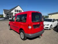 Gebraucht VW Caddy Team 105 PS (77 kW) 2010 Rot Van / Kleinbus