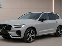 Gebraucht Volvo XC60 Plus 253 PS (186 kW) 2025 Grau SUV