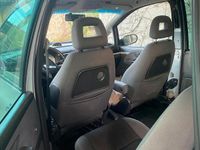 Gebraucht Ford Galaxy 150 PS (110 kW) 2005 Silber Van / Kleinbus