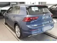Gebraucht VW Golf VIII Style 150 PS (110 kW) 2025 Anemonenblau metallic Limousine